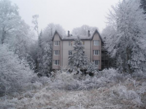 Prestige Lago-Naki